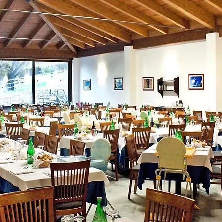 Villaggio Degli Olivi ホテル